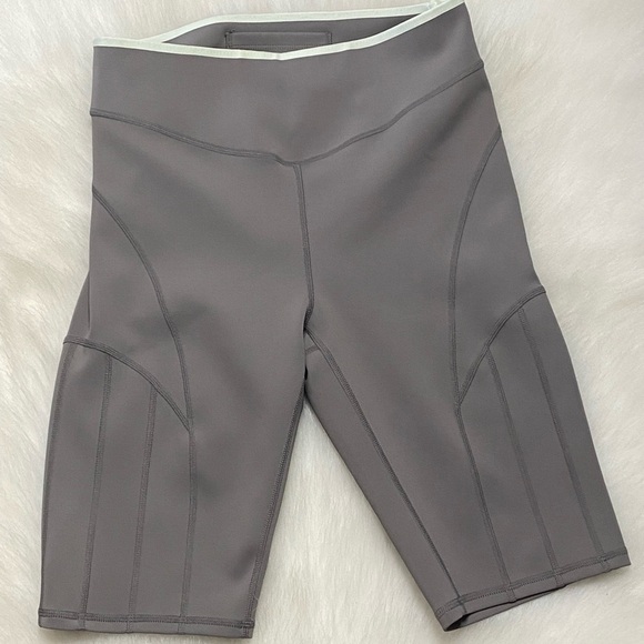 FP Free Movement Biker Yoga Shorts workout run jog - Picture 6 of 13